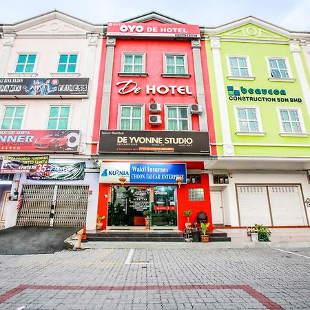 Oyo 89332 De Hotel Teluk Intan Ngoại thất bức ảnh