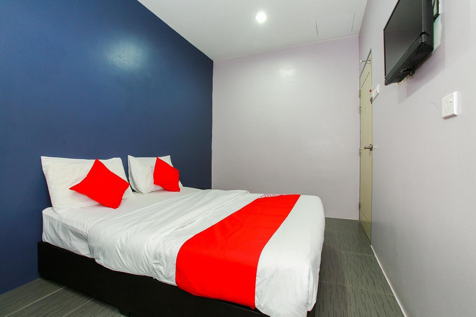Oyo 89332 De Hotel Teluk Intan Ngoại thất bức ảnh